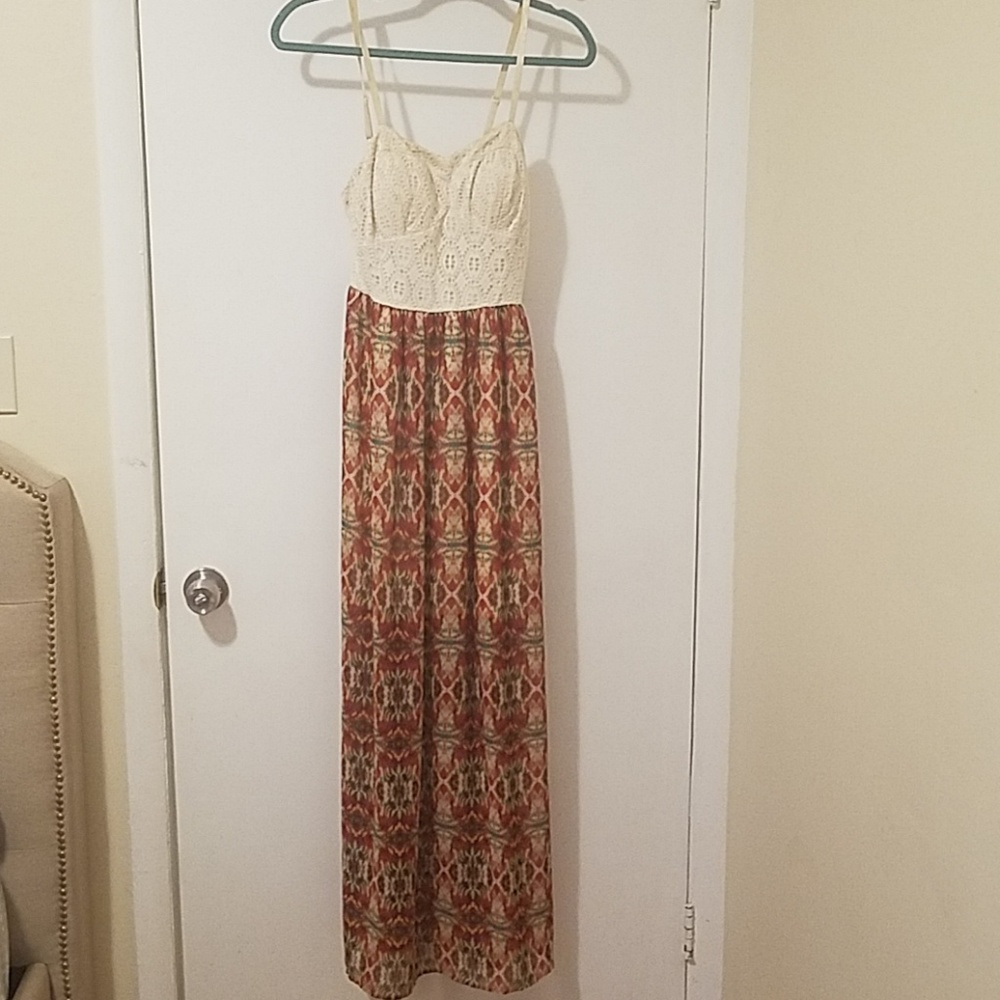 Maxi dress